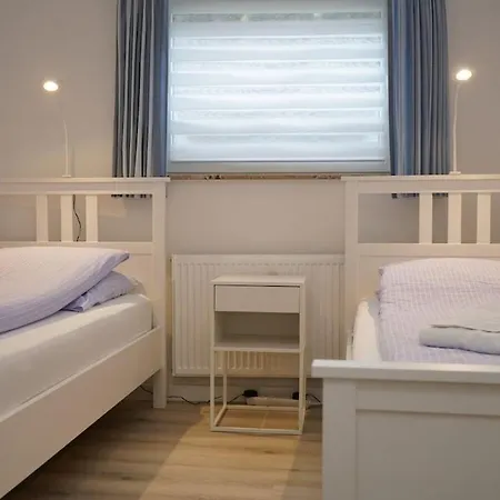 Ferienhaus Luv & Lee Duhnen 7